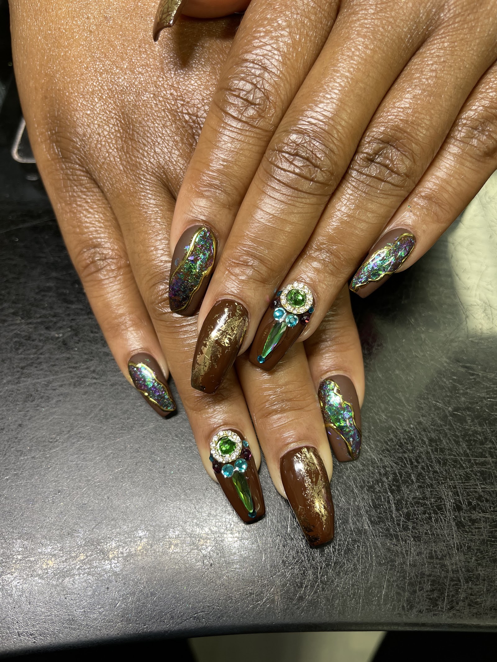 Liquidglamm Nails & Beauty Bar nail photo 1