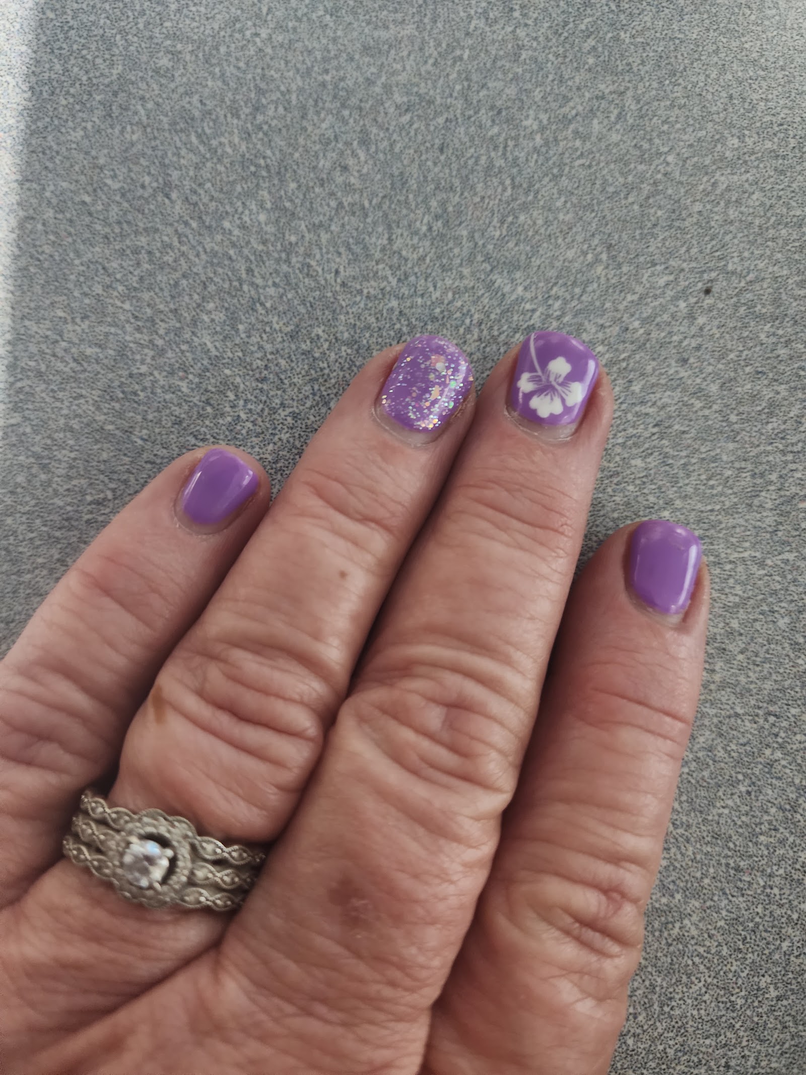 Liquidglamm Nails & Beauty Bar nail photo 8